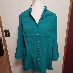 Kathy Che Ex Cond  M  Green pit to pit  18 inch 26 longth